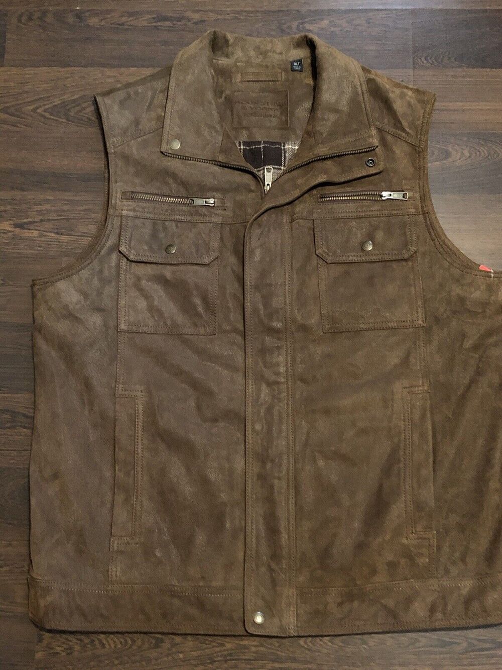 ROUNDTREE & YORKE CHOCOLATE BROWN SUEDE LEATHER MEN’S VEST FULL ZIP (SIZE XL-T
)
